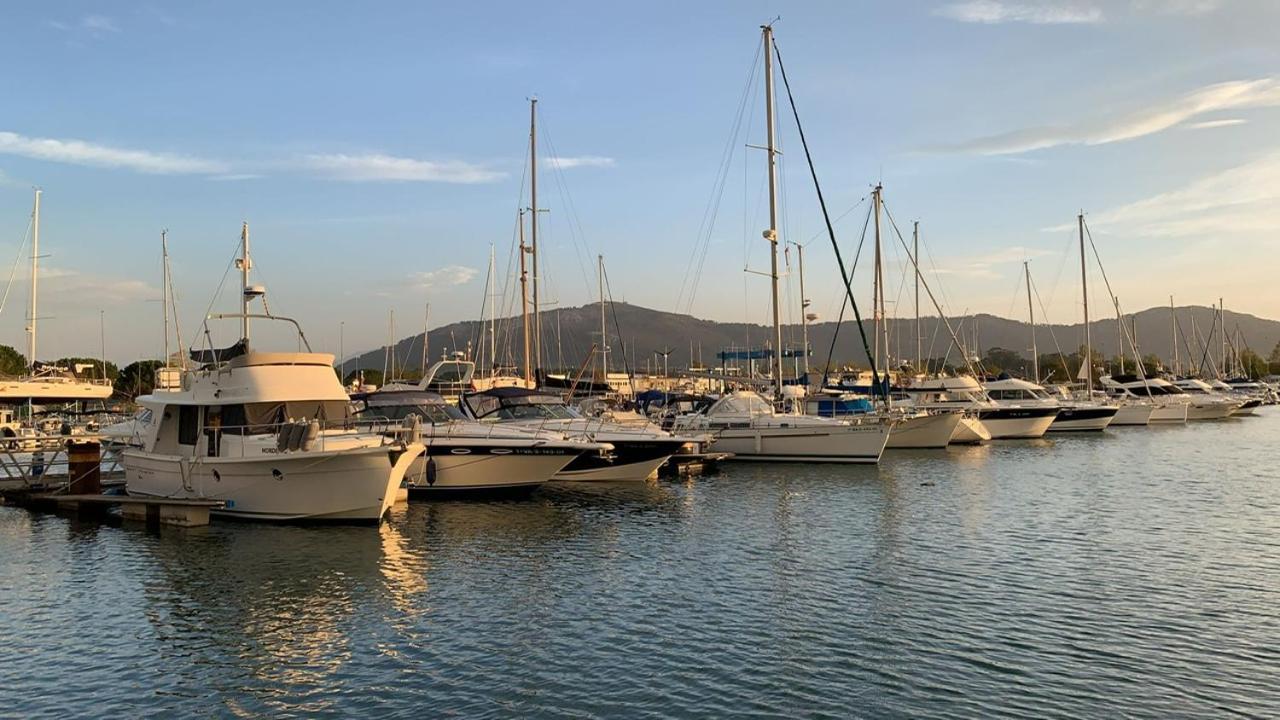 Apartamento Puerto Deportivo Marina De Сантандер Екстер'єр фото